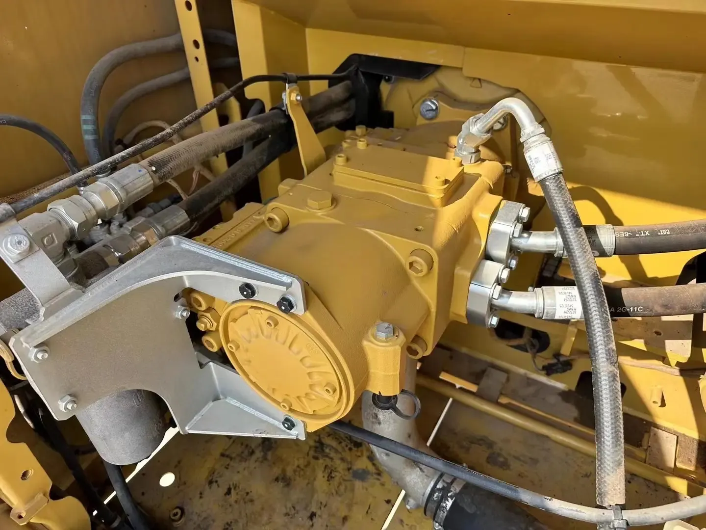 Imagen de detalle del producto Caterpillar 330 excavadora
