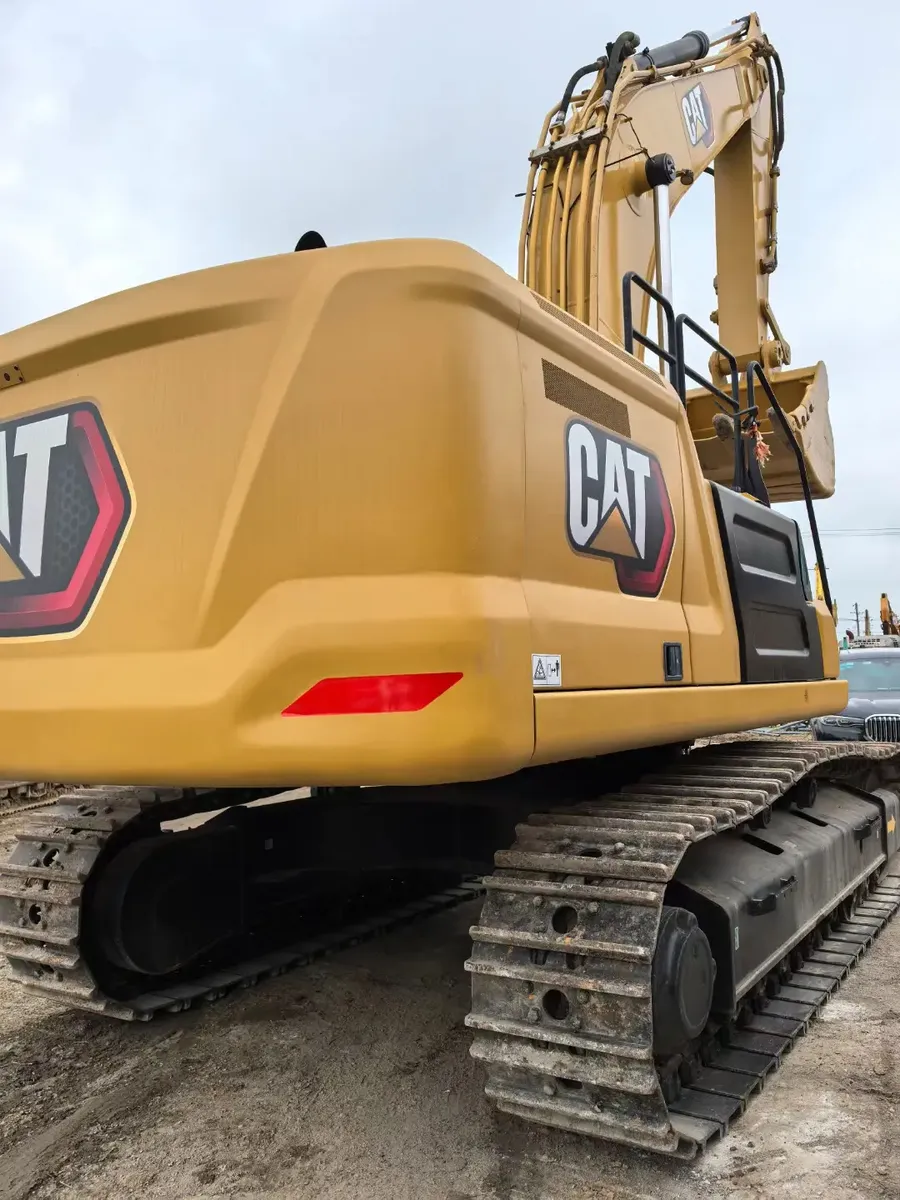 Imágenes de detalle de la excavadora Caterpillar 336 GC