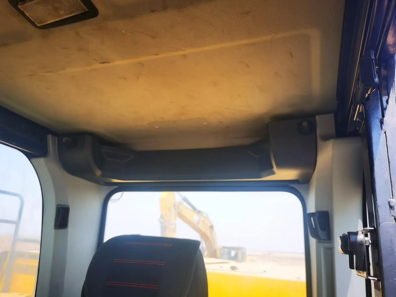 Imágenes de detalle del producto CAT 336 excavadora