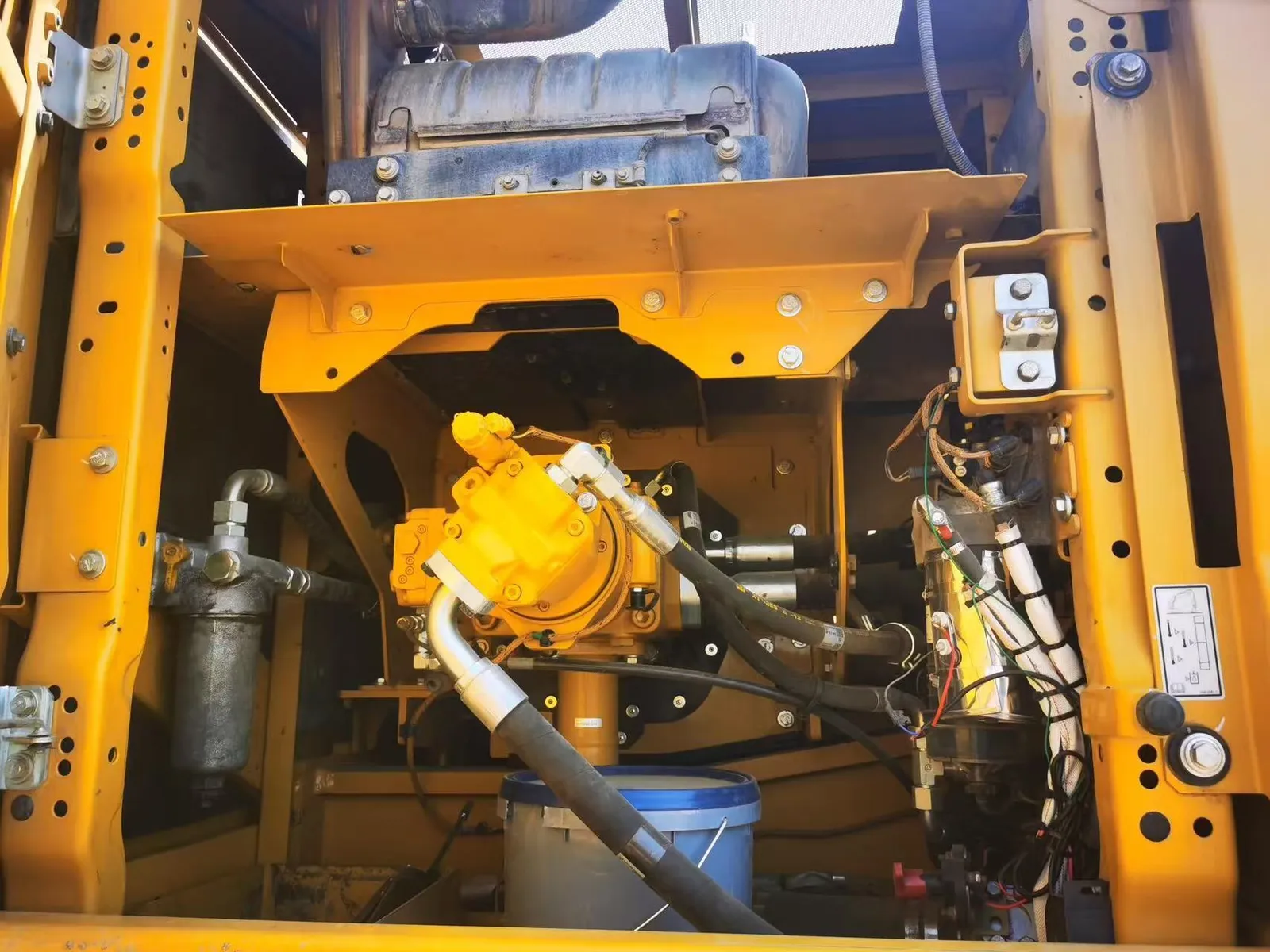 Imágenes de detalle del producto CAT 336 excavadora