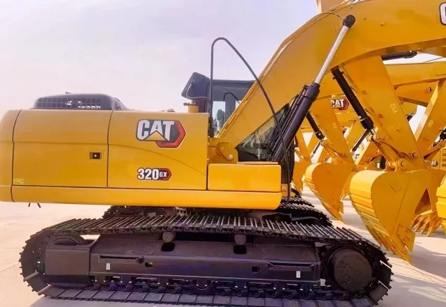 Fotos de equipo: excavadora usada CAT 320GX